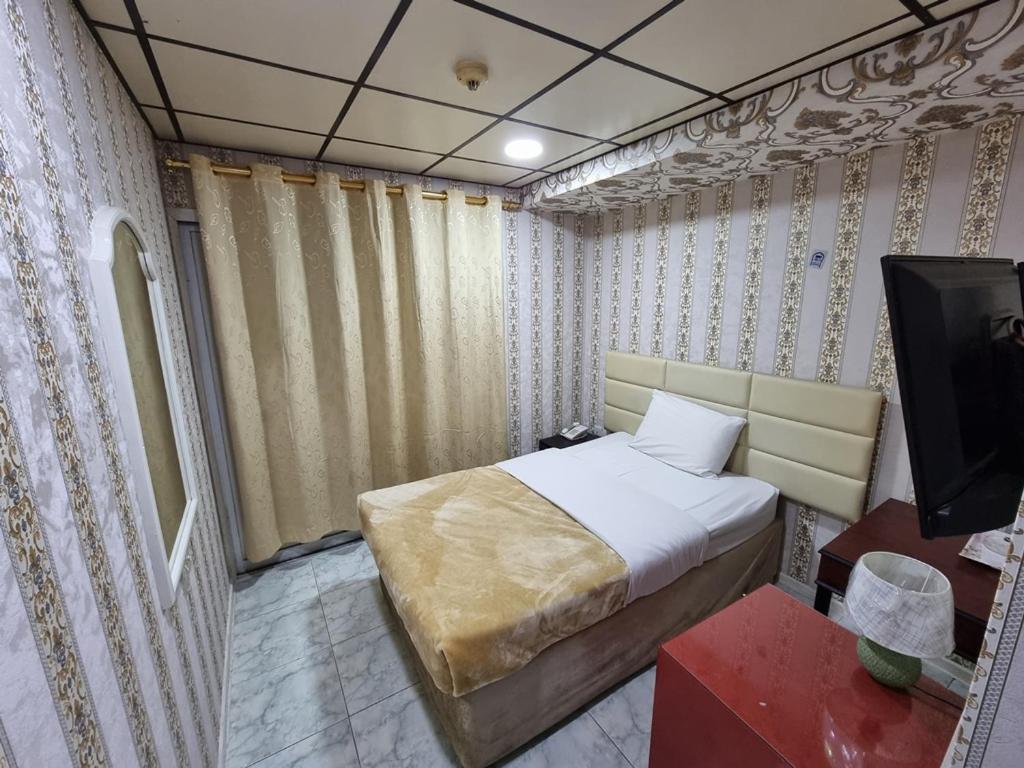 West Hotel Dubai Bagian luar foto